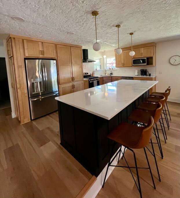Mid-West Mod - 5Br - Central Norman - Near Ou! ภายนอก รูปภาพ